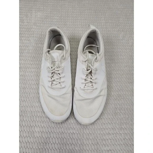 Nike Air Max Thea Womens 9 Sneakers Shoes Triple White 599409 115 - Picture 2 of 10